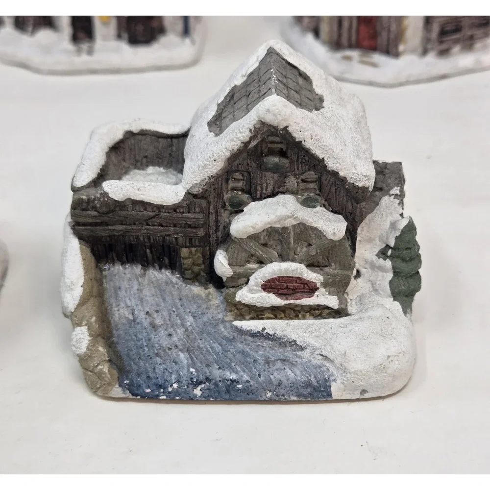 Vintage 1987-1989 RSVP Dickens Christmas Resin Cottages Village Lot of 5